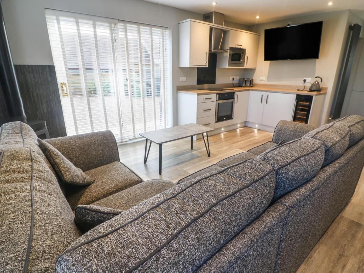 Villa White Stones à Ulverston Extérieur photo